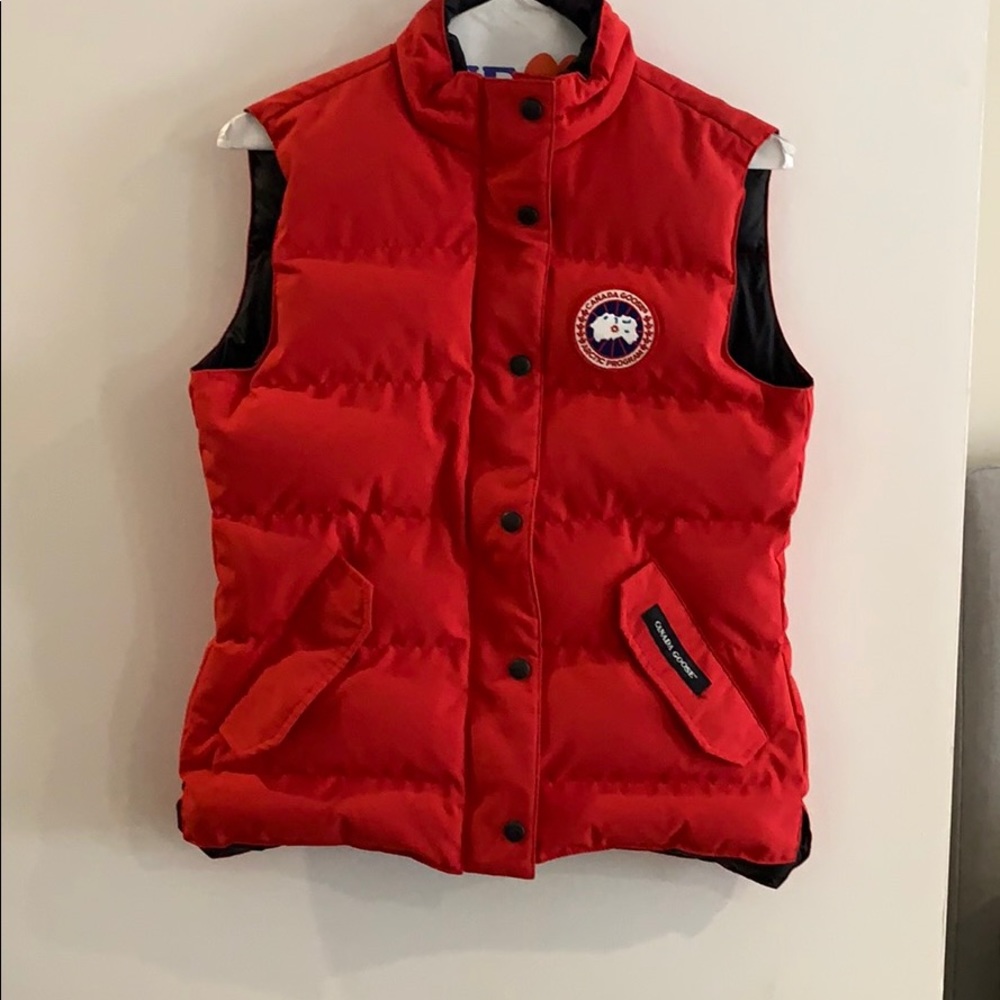 Canada Goose Freestyle Vest Red Size Small